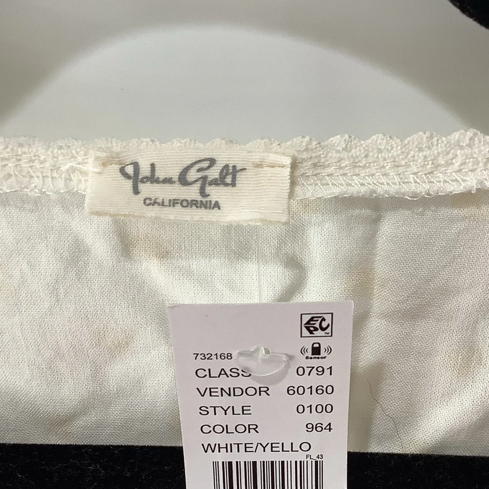 Brandy Melville blouse with ducks - Picture 5 of 10